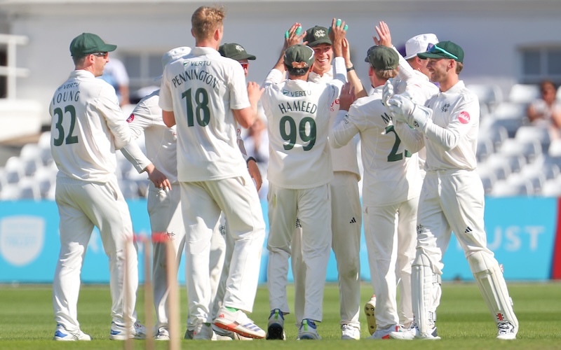 Nottinghamshire Go Close In Tight Battle